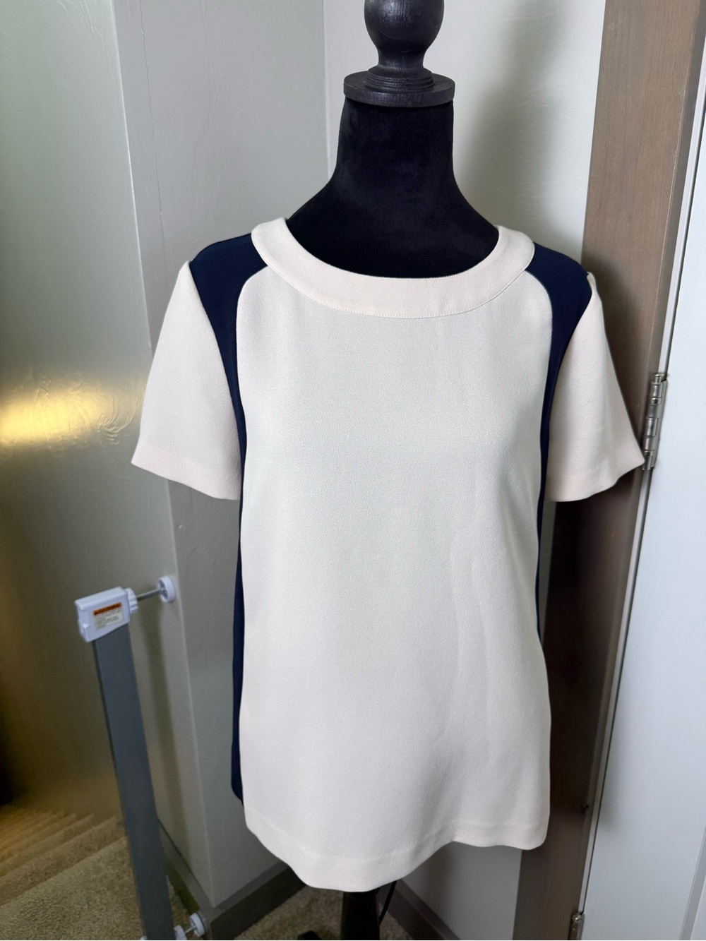 J. Crew Colorblock White Navy Blue Short Sleeve Crewneck Blouse Business Casual